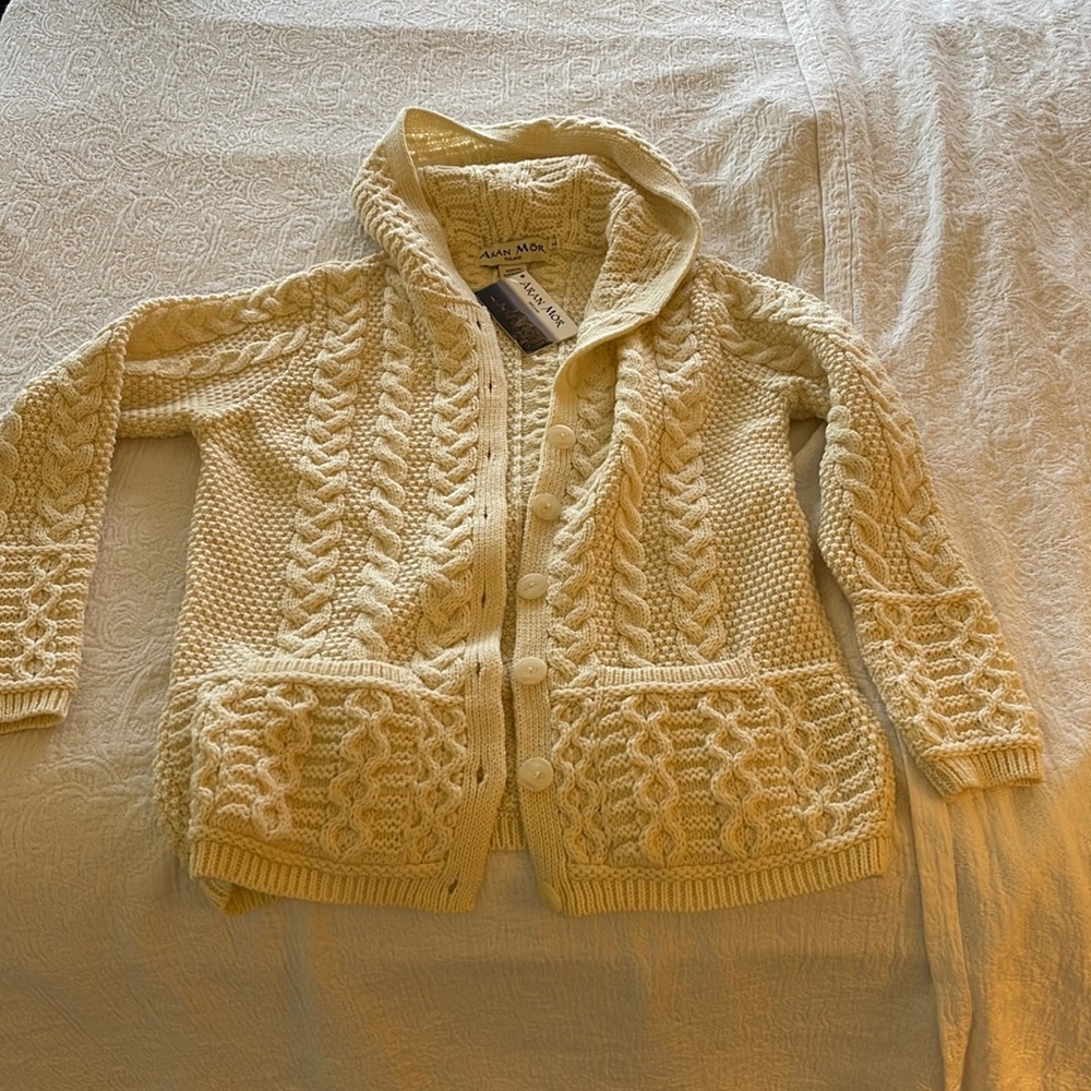 Aran Mor Irish wool sweater ladies large - new with tag